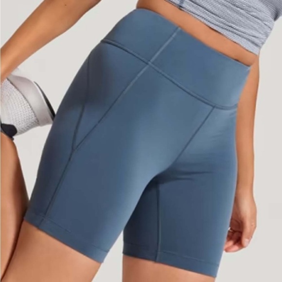 NWT Allbirds Natural Bike Shorts in Shadow Blue - Picture 1 of 10